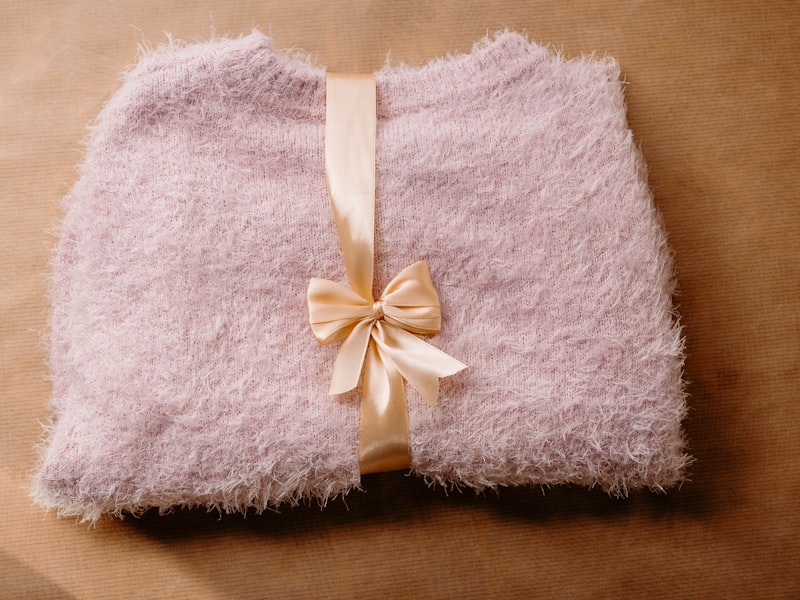 Gelbe Gummiente als klassisches Badespielzeug